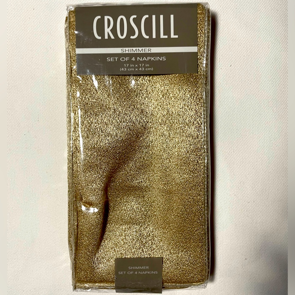 NWT  CROSCILL SHIMMER NAPKINS   Set of Four   Gold